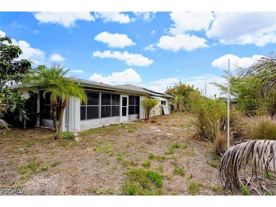 1318 SE 14th Street Cape Coral FL 33990 2026014314 image22
