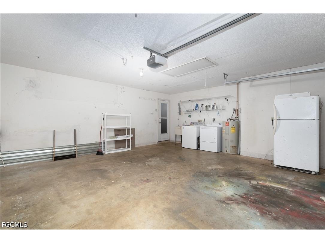 1318 SE 14th Street Cape Coral FL 33990 2026014314 image23