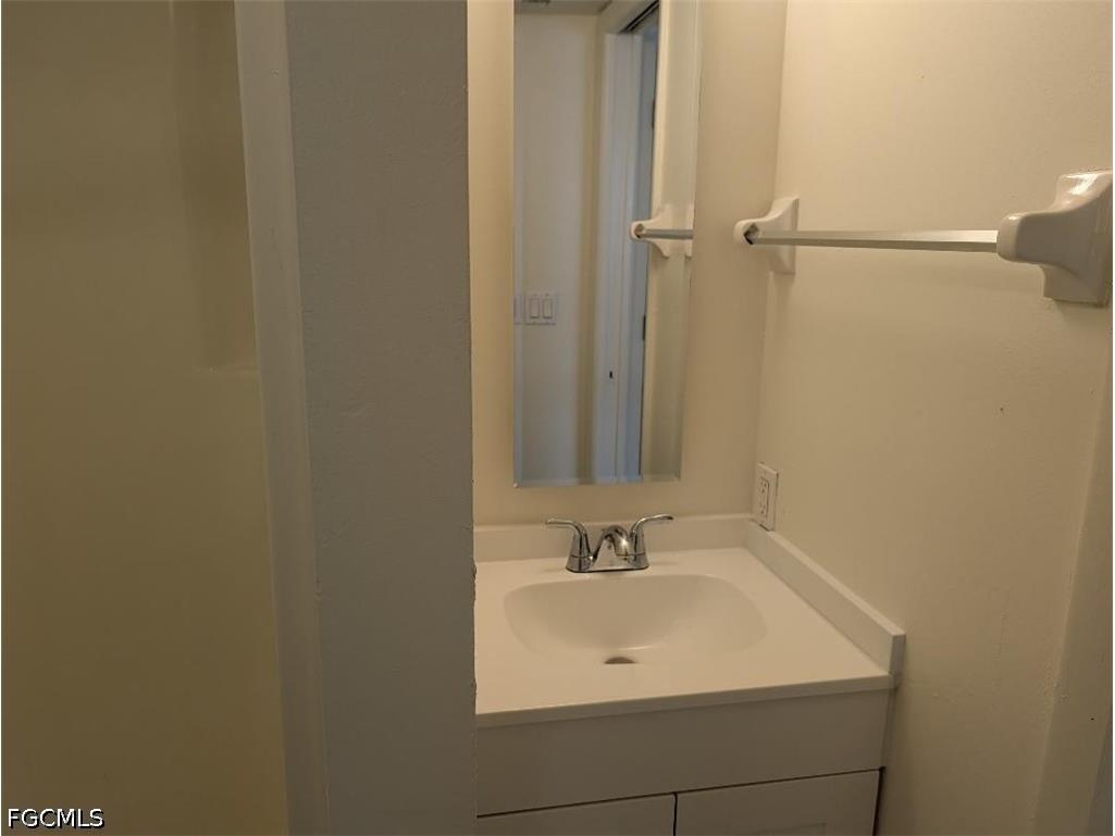 1318 SE 40th Terrace #2 Cape Coral FL 33904 2026018371 image12