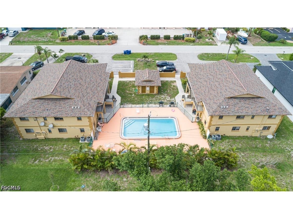 1318 SE 40th Terrace Cape Coral FL 33904 2026023161 image1