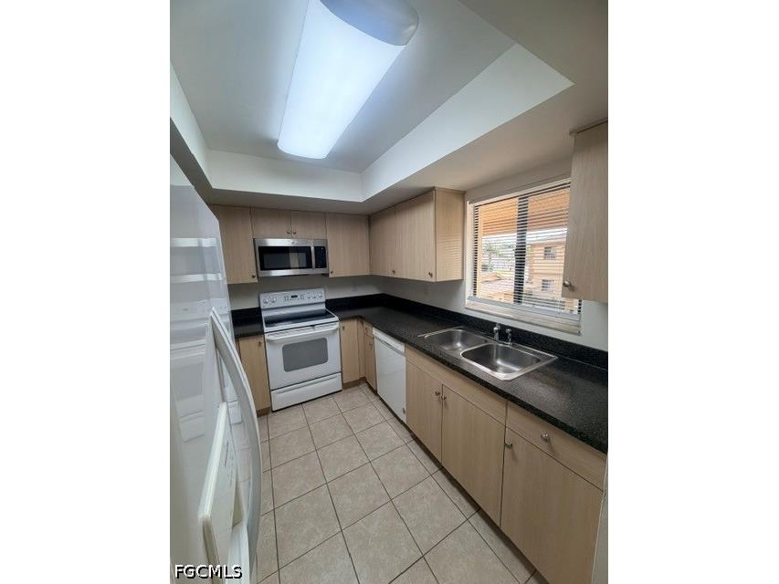 1318 SE 40th Terrace Cape Coral FL 33904 2026023161 image27