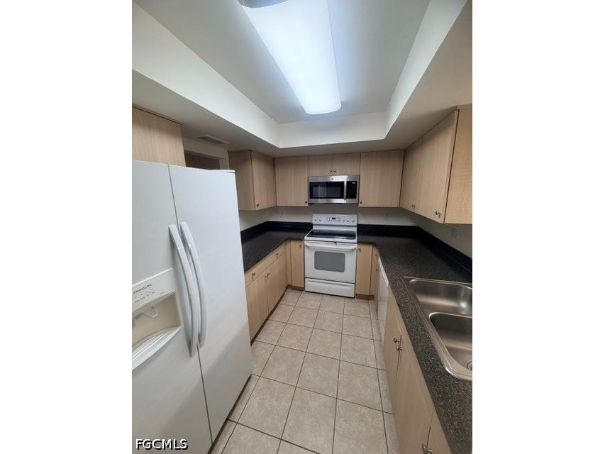 1318 SE 40th Terrace Cape Coral FL 33904 2026023161 image30
