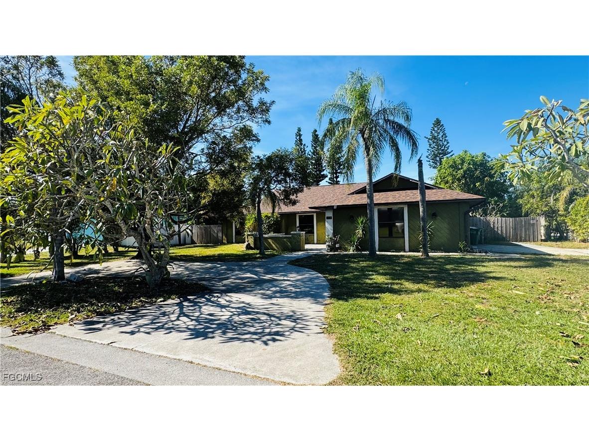 1318 SW 2nd Avenue Cape Coral FL 33991 2025016157 image4