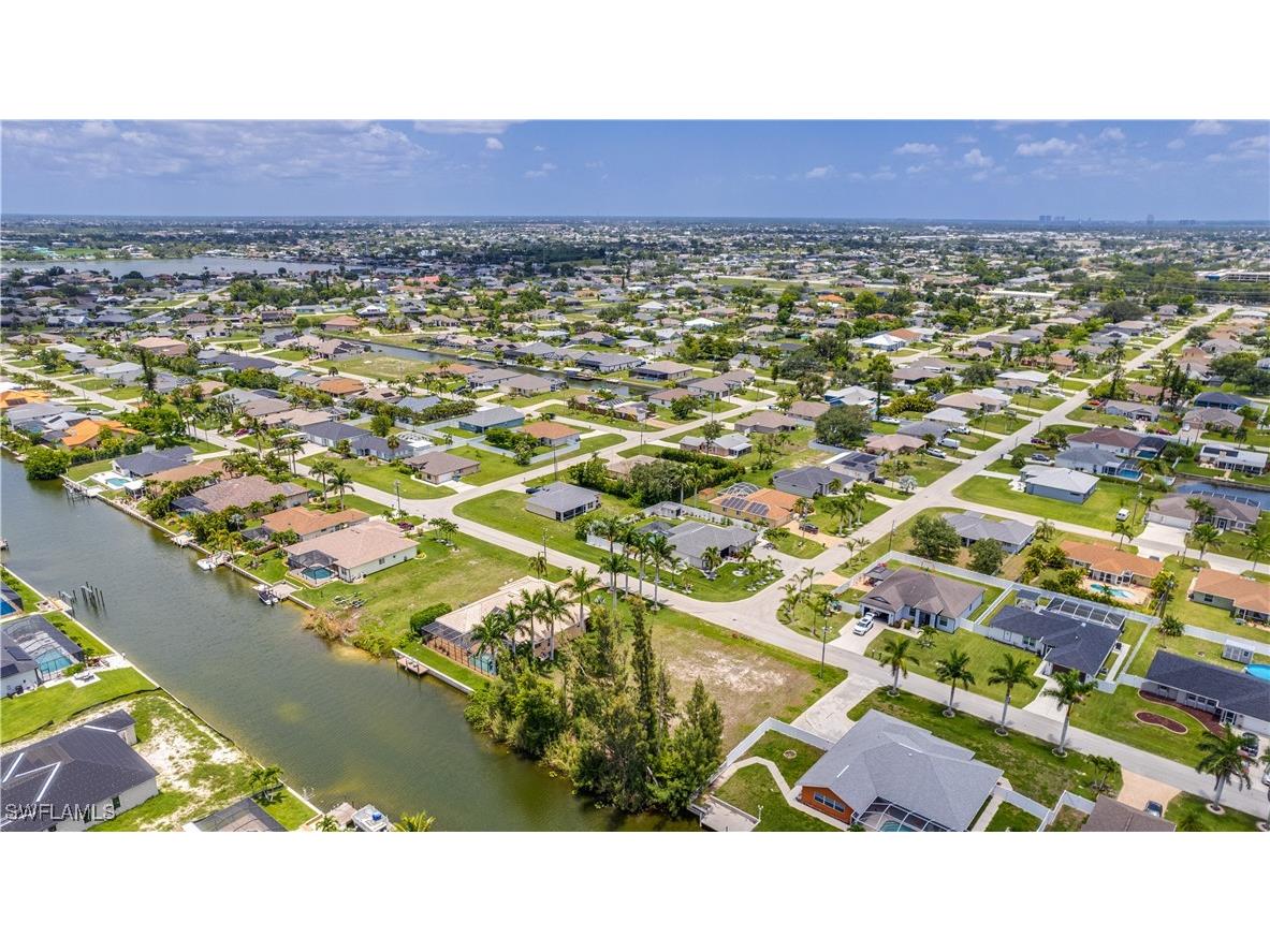 1318 SW 4th Avenue Cape Coral FL 33991 225053407 image1