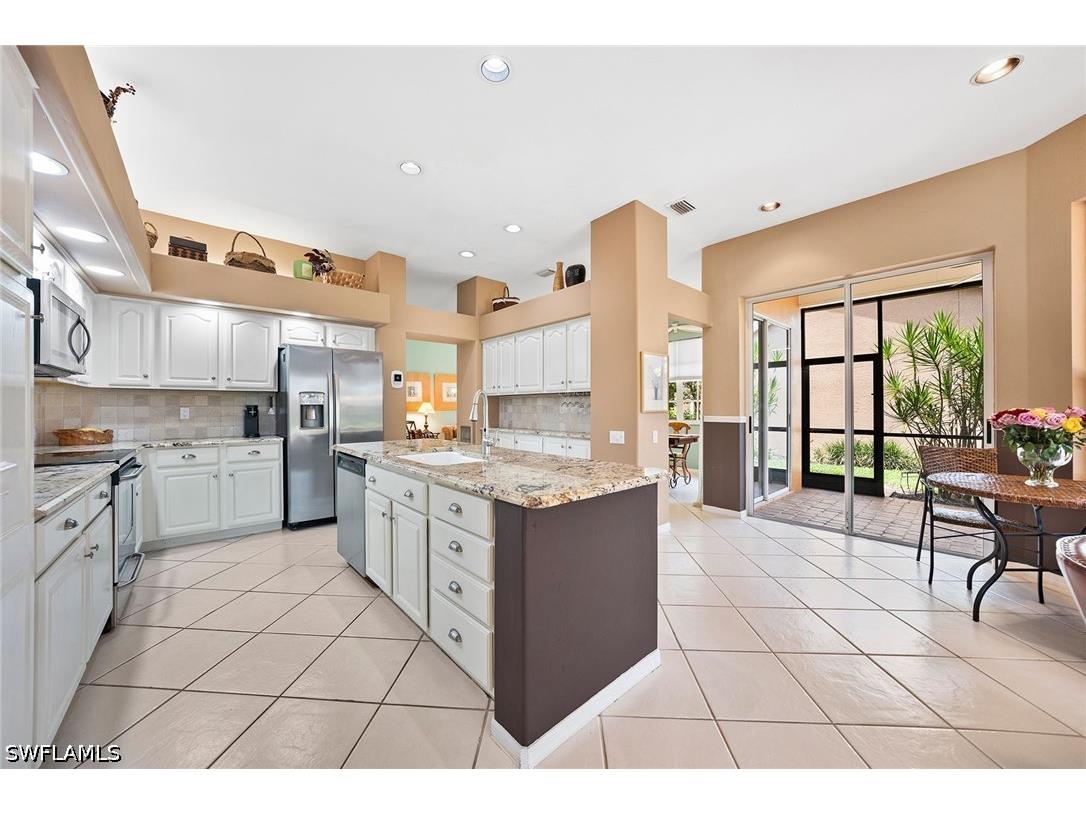 13181 Southampton Drive Bonita Springs FL 34135 226019221 image5