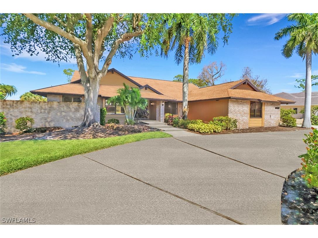 13187 White Violet Drive Naples FL 34119 223095953 image1