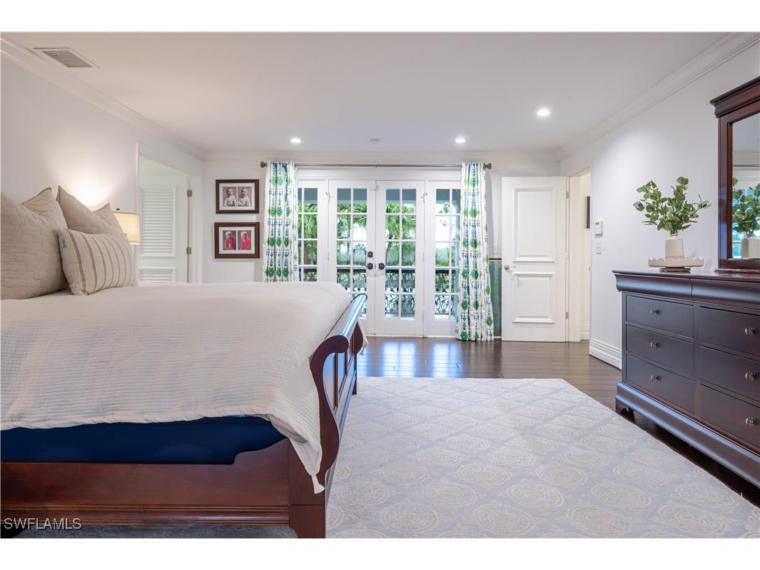 13189 Valewood Drive Naples FL 34119 225026257 image25