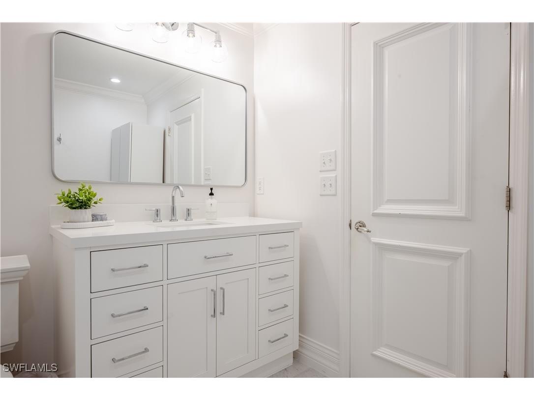 13189 Valewood Drive Naples FL 34119 225026257 image36