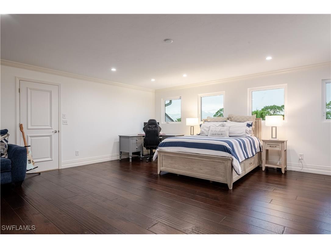 13189 Valewood Drive Naples FL 34119 225026257 image38