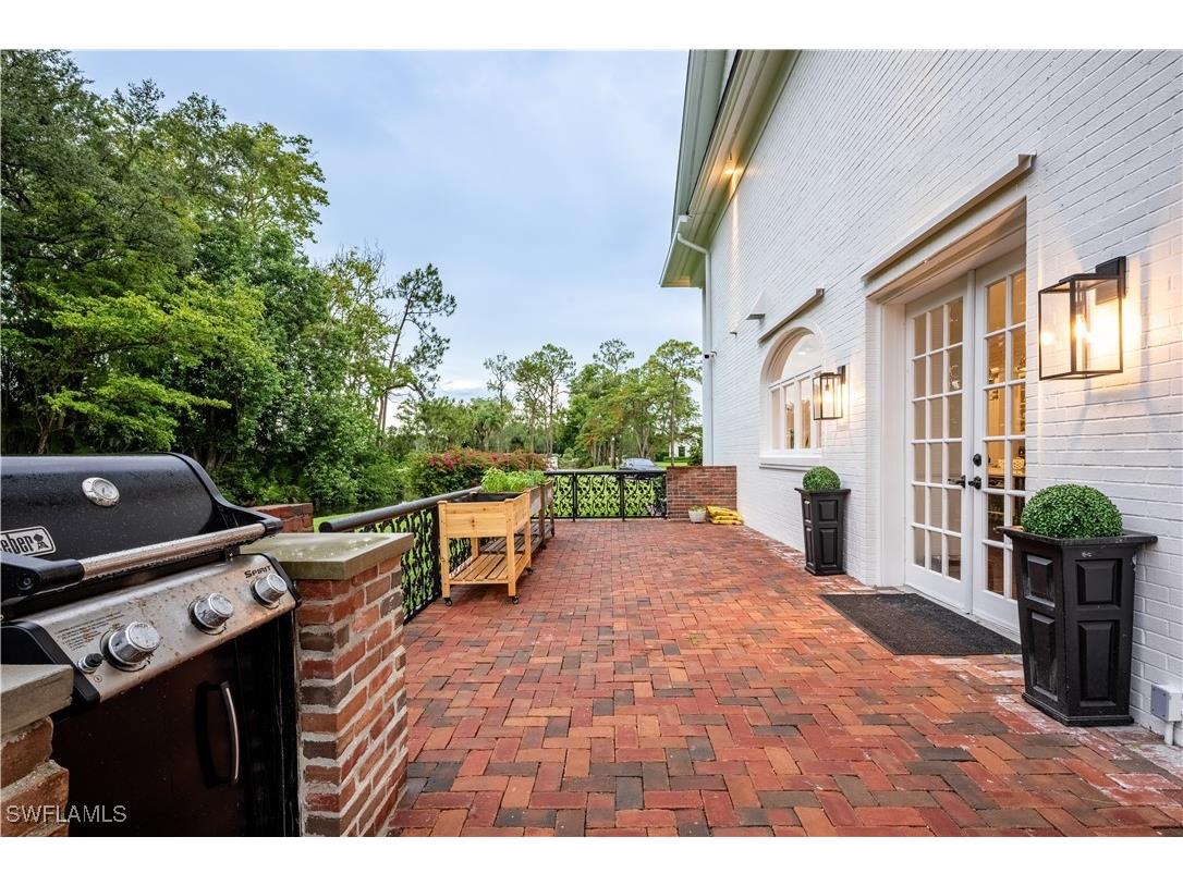 13189 Valewood Drive Naples FL 34119 225026257 image43