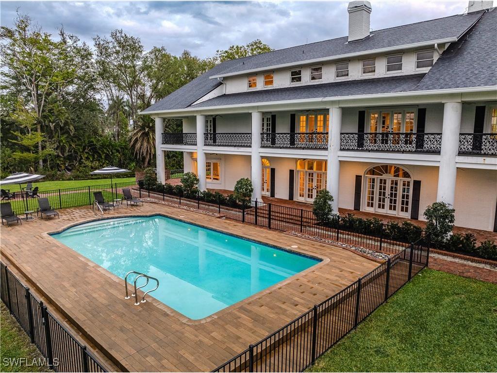 13189 Valewood Drive Naples FL 34119 225026257 image47