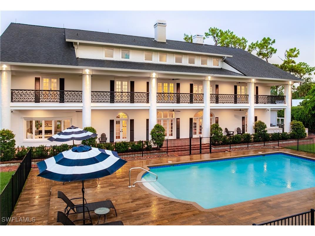 13189 Valewood Drive Naples FL 34119 225026257 image5