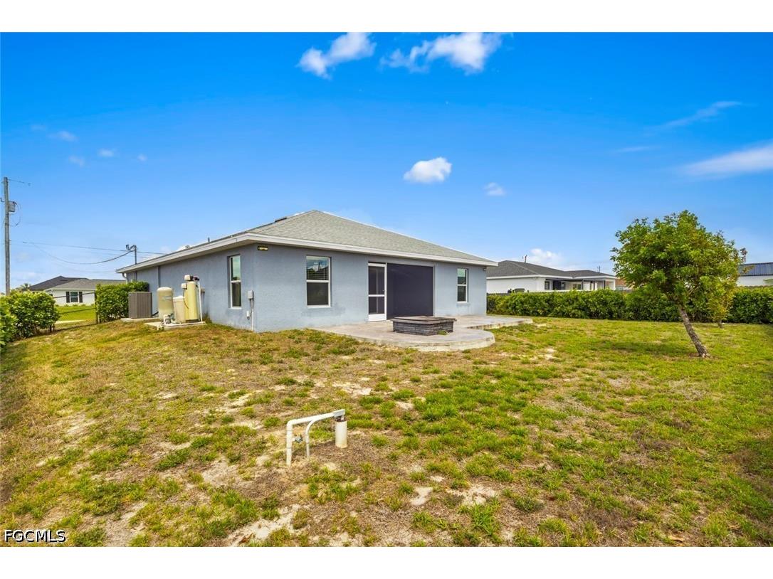 1319 NW 14th Place Cape Coral FL 33993 2026017405 image26