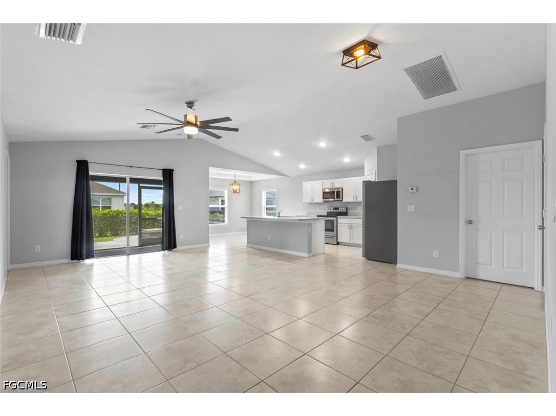 1319 NW 14th Place Cape Coral FL 33993 2026017405 image8