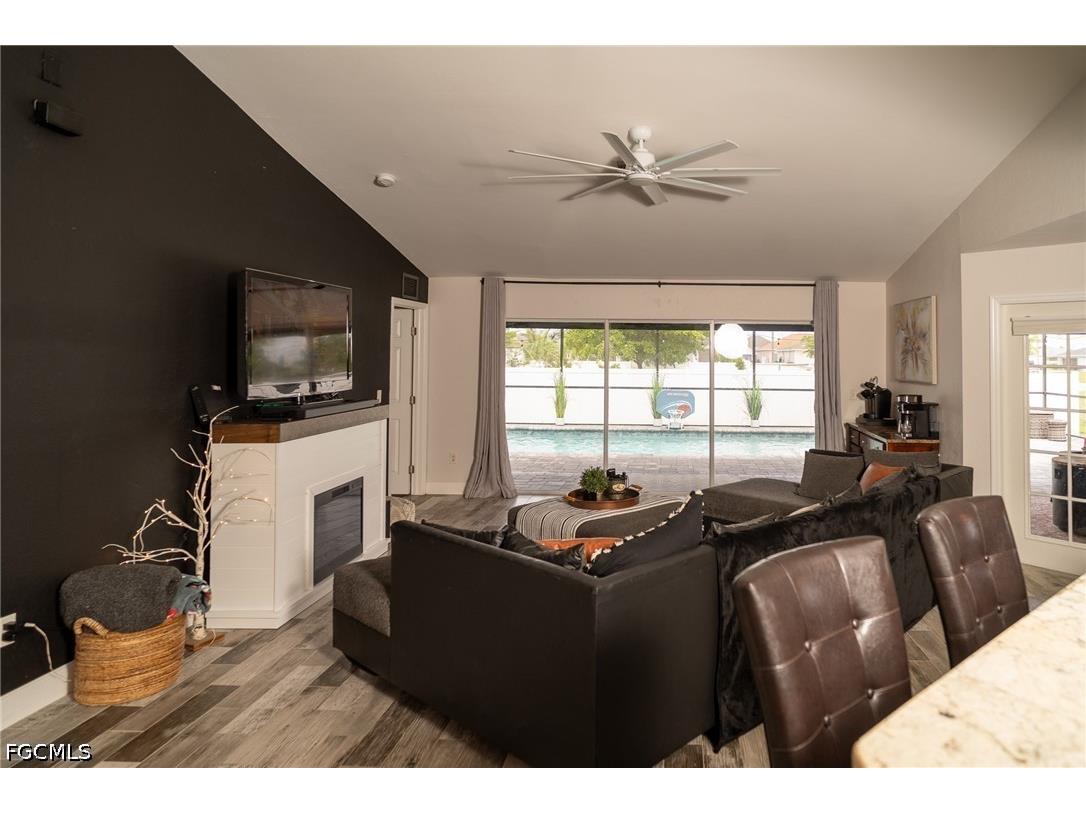 1319 NW 15th Place Cape Coral FL 33993 2026024563 image7