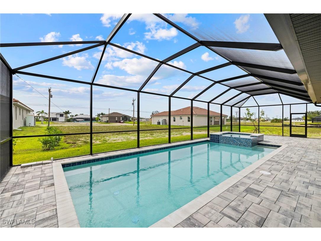 1319 NW 40th Place Cape Coral FL 33993 225030501 image32