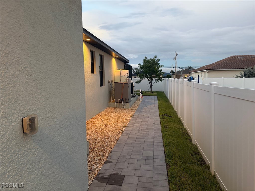 1319 NW 40th Place Cape Coral FL 33993 225030501 image39