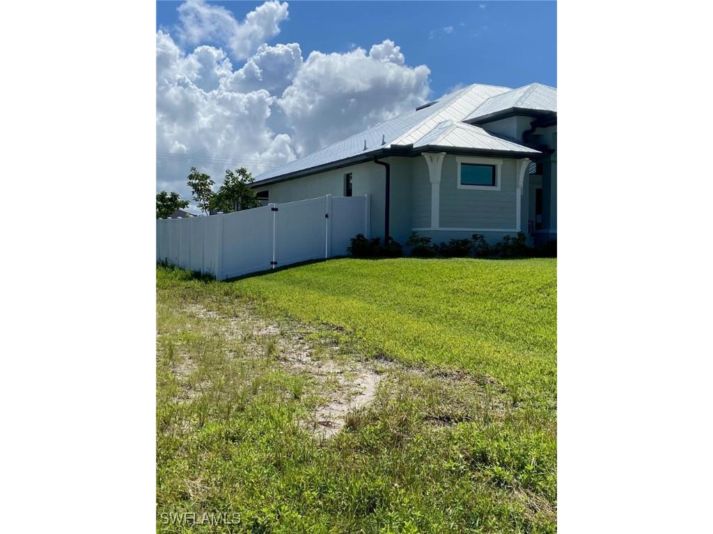 1319 NW 40th Place Cape Coral FL 33993 225030501 image46