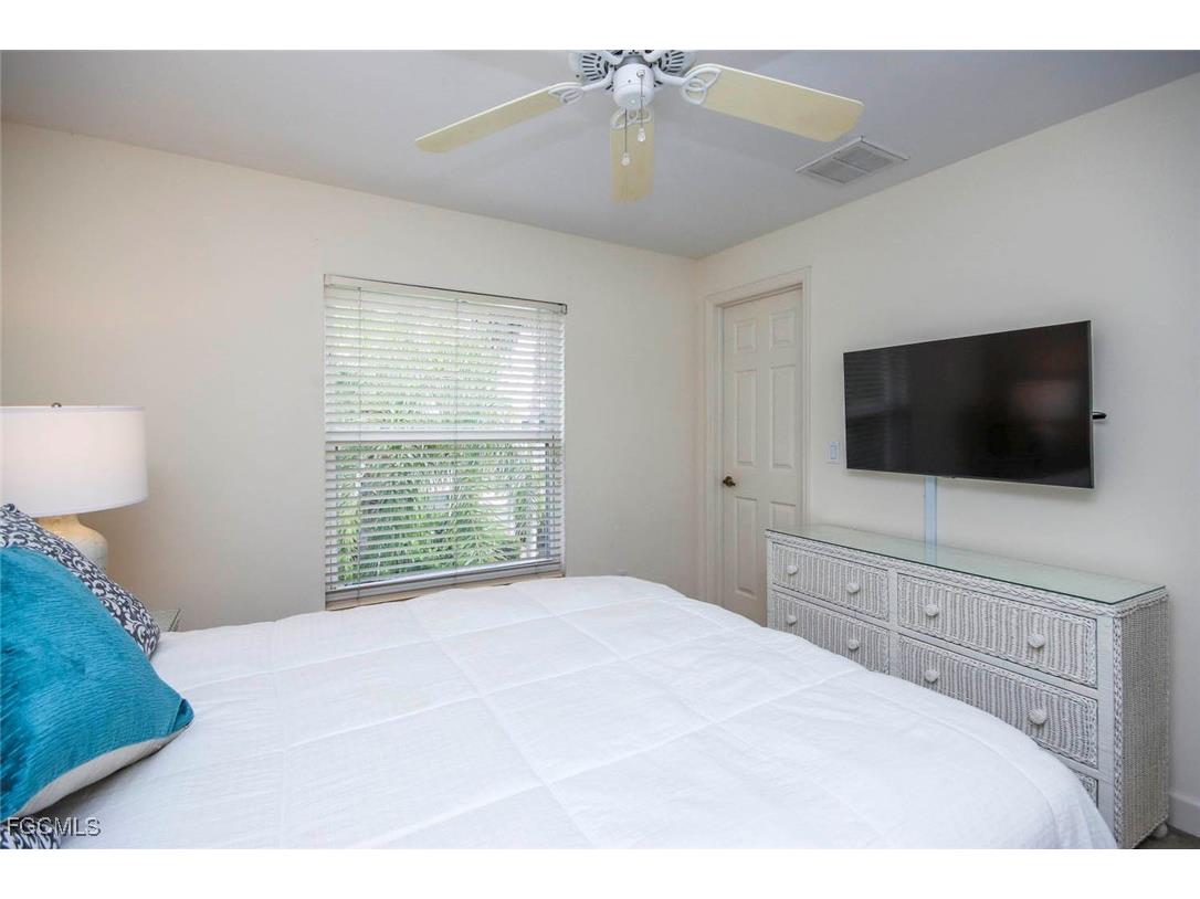 1319 Par View Drive Sanibel FL 33957 2025026215 image22