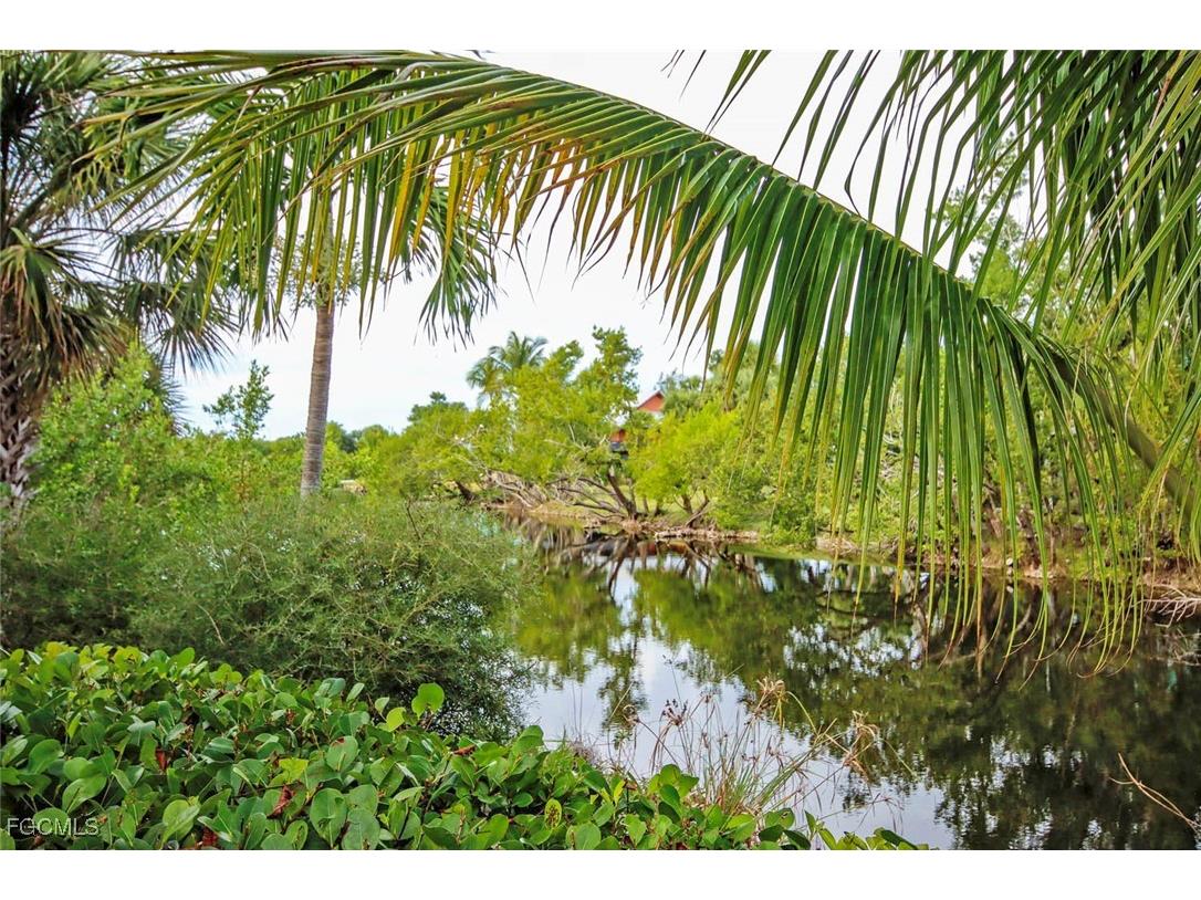 1319 Par View Drive Sanibel FL 33957 2025026215 image32