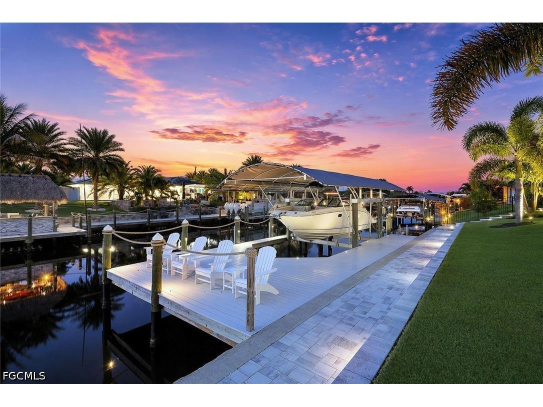 1319 SE 38th Street Cape Coral FL 33904 2026027648 image1