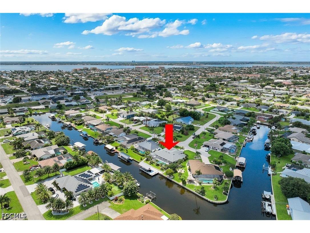 1319 SE 38th Street Cape Coral FL 33904 2026027648 image5