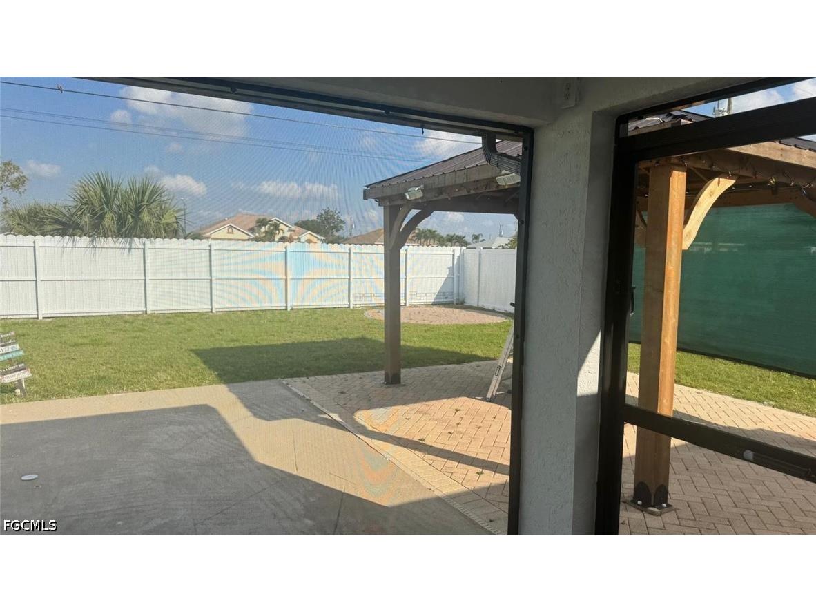 1319 SW 10th Place Cape Coral FL 33991 2026019761 image15