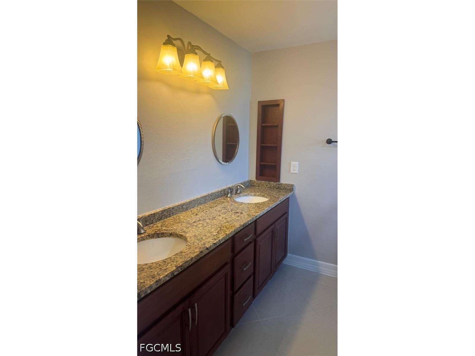1319 SW 10th Place Cape Coral FL 33991 2026019761 image23