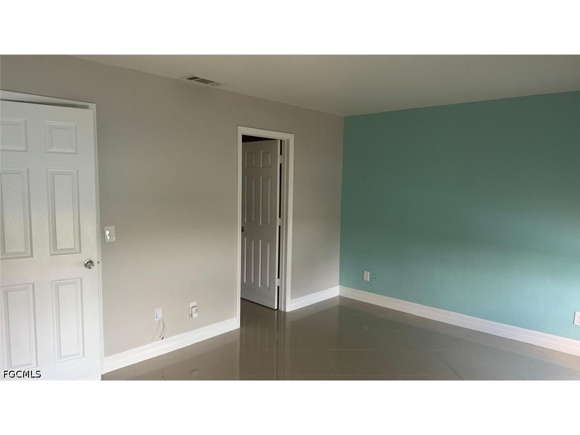 1319 SW 10th Place Cape Coral FL 33991 2026019761 image26
