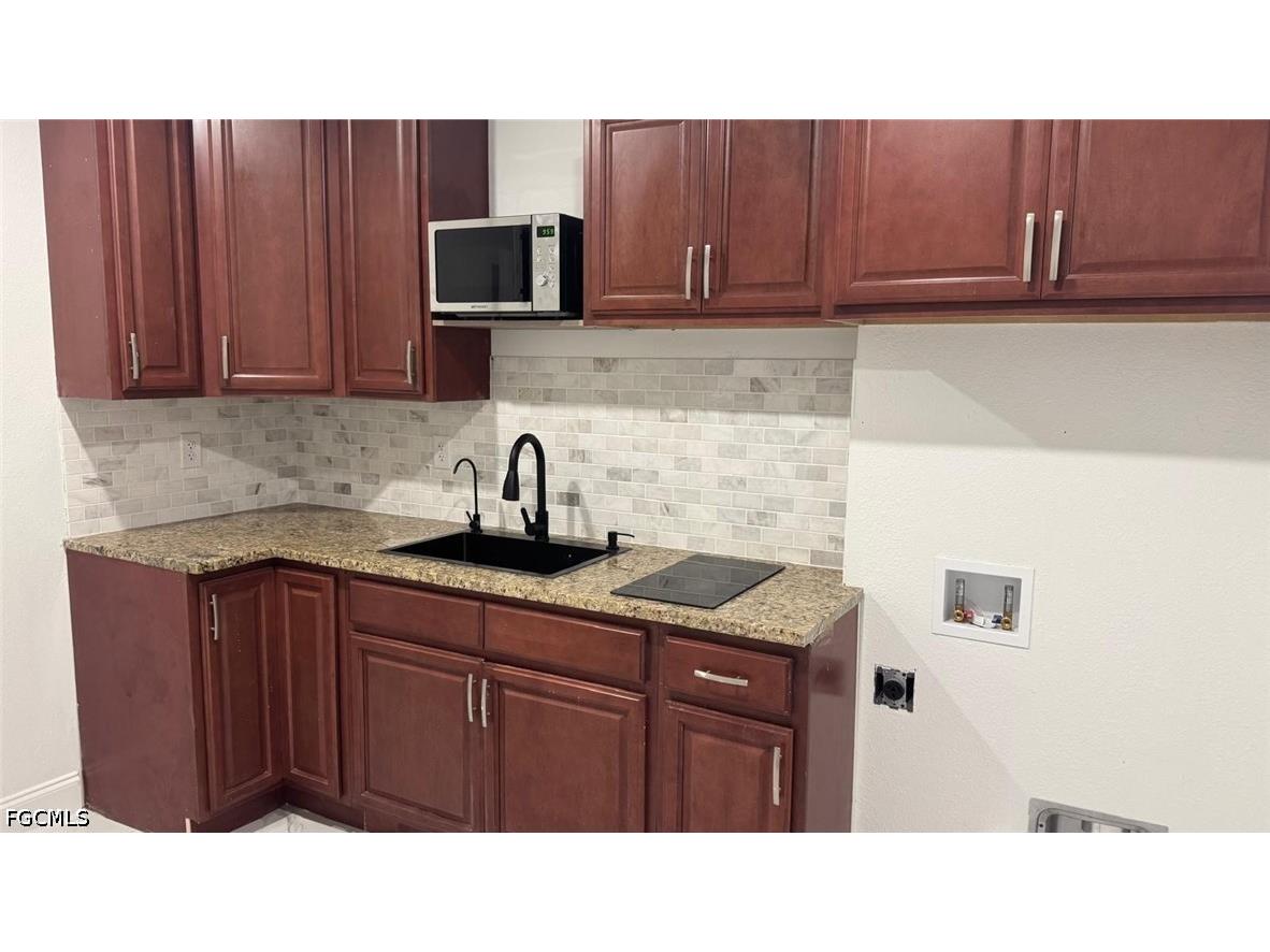 1319 SW 10th Place Cape Coral FL 33991 2026019761 image7