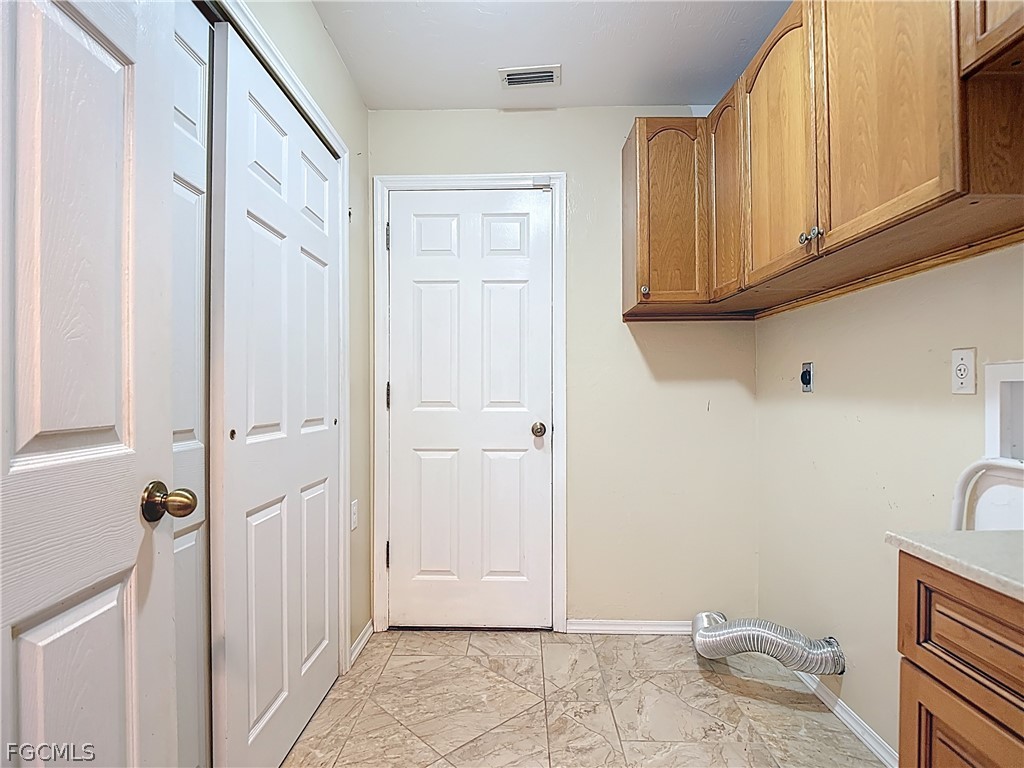 1319 SW 34th Terrace Cape Coral FL 33914 2026009687 image17
