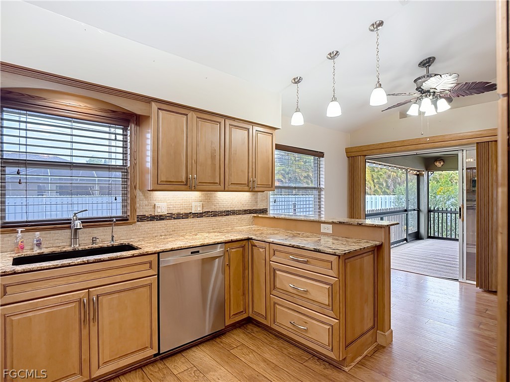 1319 SW 34th Terrace Cape Coral FL 33914 2026009687 image8