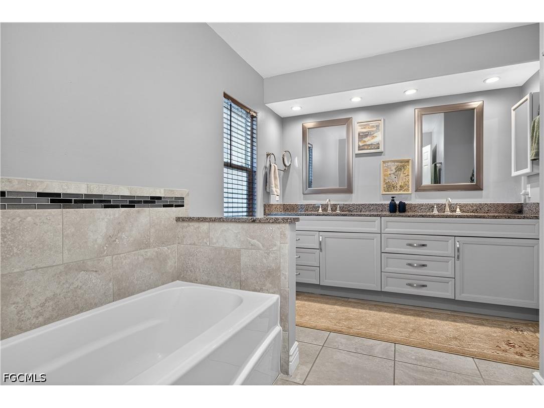 13190 Oakmont Drive #6 Fort Myers FL 33907 2026021249 image17