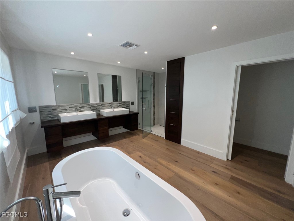 13191 Idylwild Farm Road Fort Myers FL 33905 2025024520 image19