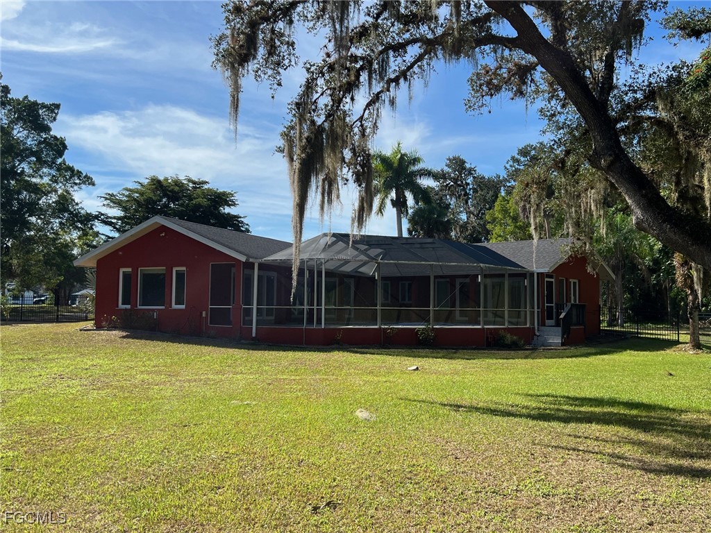 13191 Idylwild Farm Road Fort Myers FL 33905 2025024520 image3