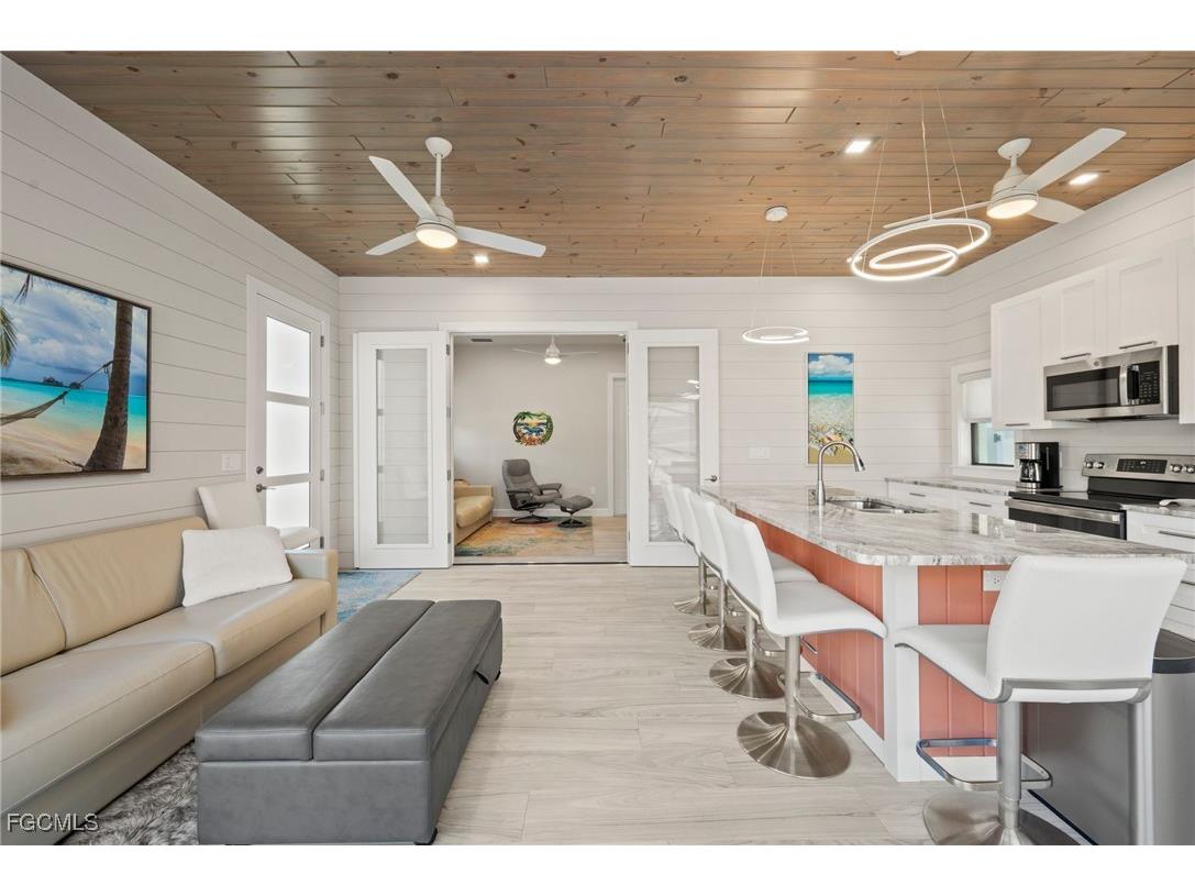 13196 Golden Palms Circle Fort Myers FL 33913 2025019540 image12