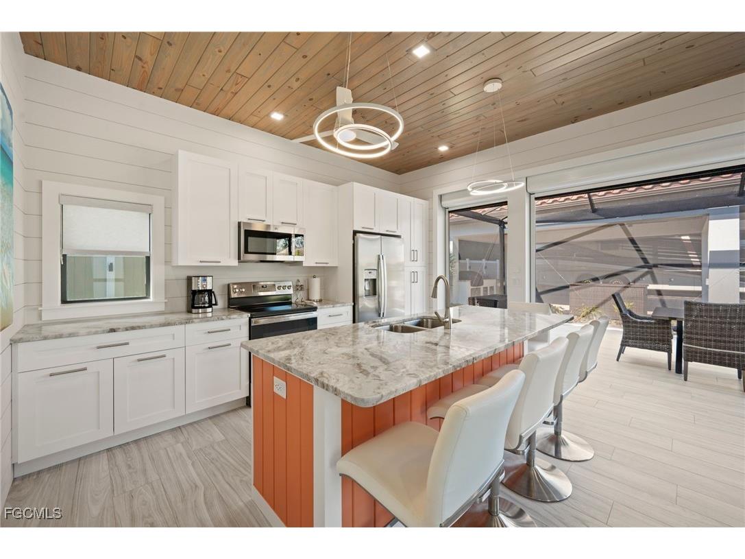 13196 Golden Palms Circle Fort Myers FL 33913 2025019540 image14