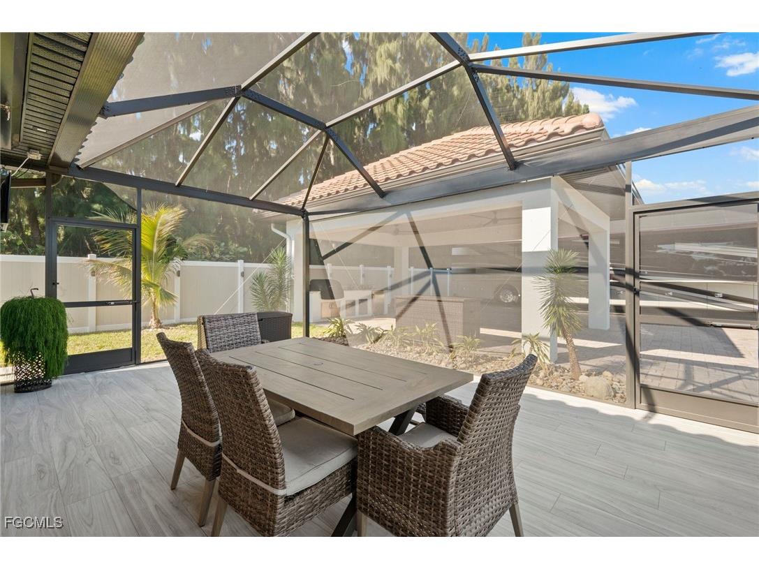 13196 Golden Palms Circle Fort Myers FL 33913 2025019540 image18