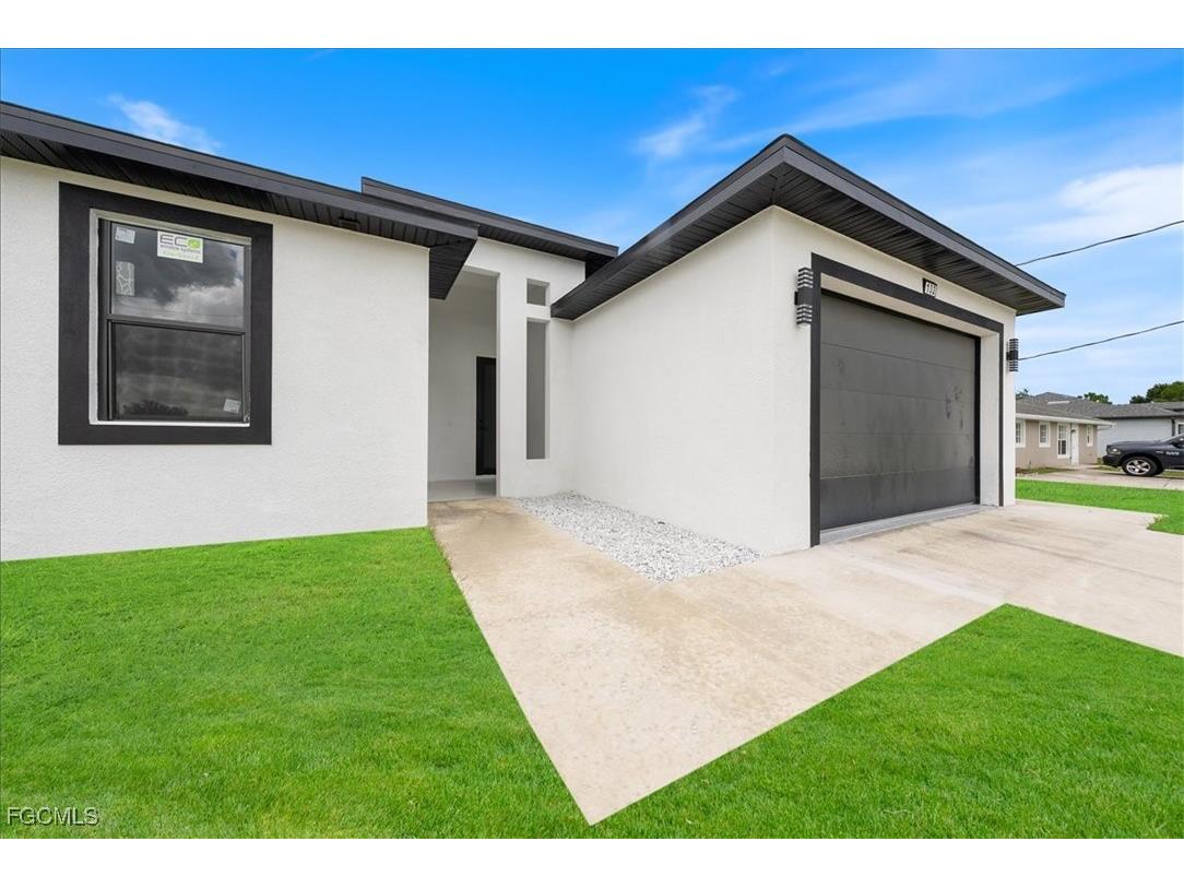 132-134 Harold Avenue S Lehigh Acres FL 33973 2025022935 image8