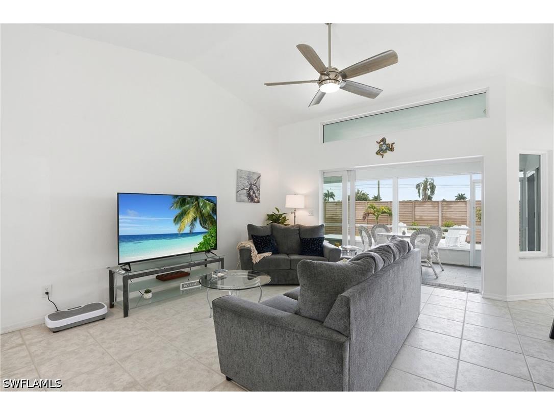 132 Bordeaux Circle Naples FL 34112 226022948 image15