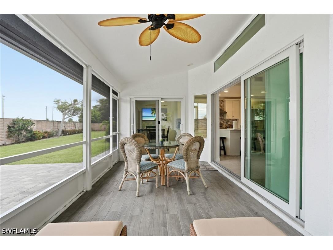 132 Bordeaux Circle Naples FL 34112 226022948 image32