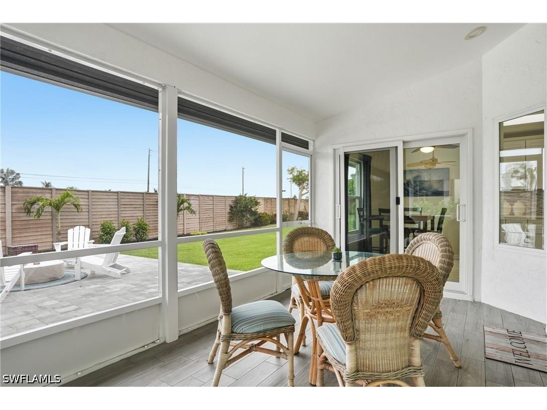 132 Bordeaux Circle Naples FL 34112 226022948 image33