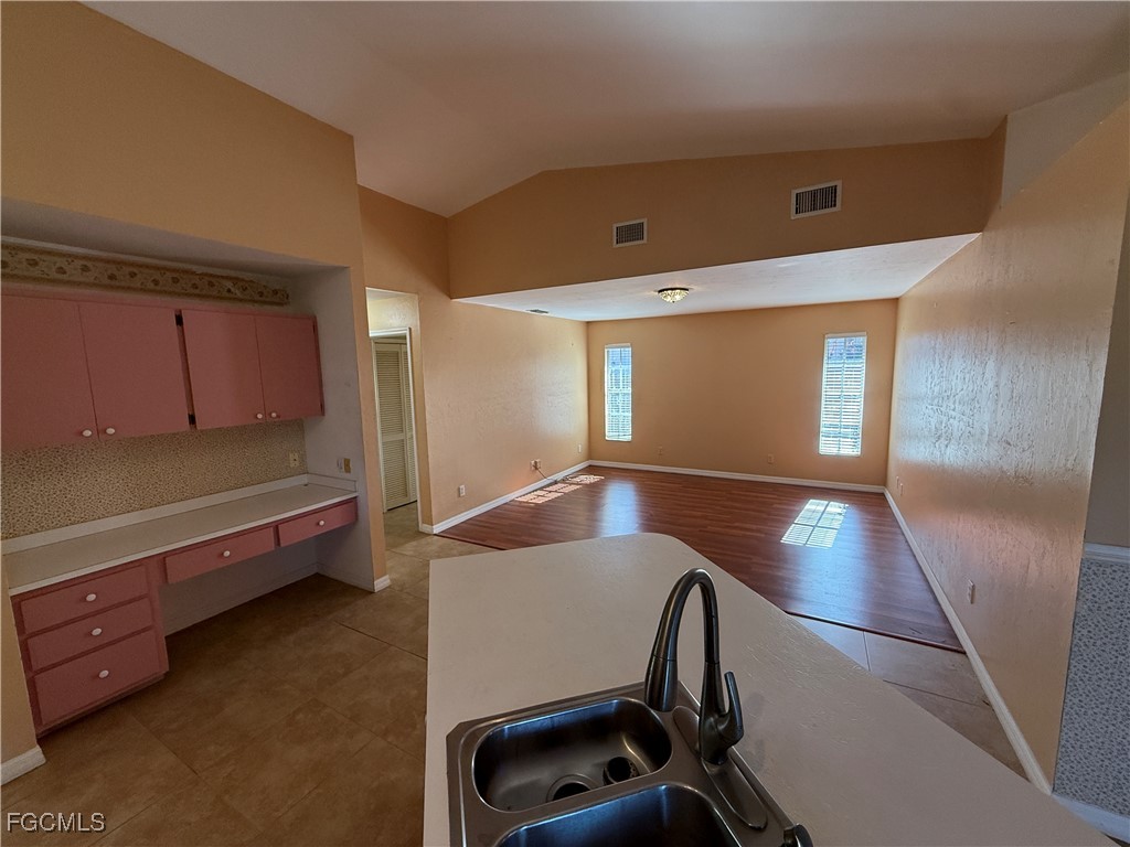 132 Dania Circle Lehigh Acres FL 33936 2025011437 image8