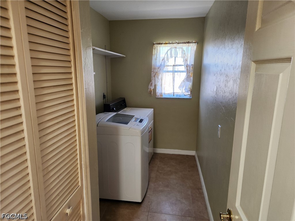 132 Dania Circle Lehigh Acres FL 33936 2026017731 image10