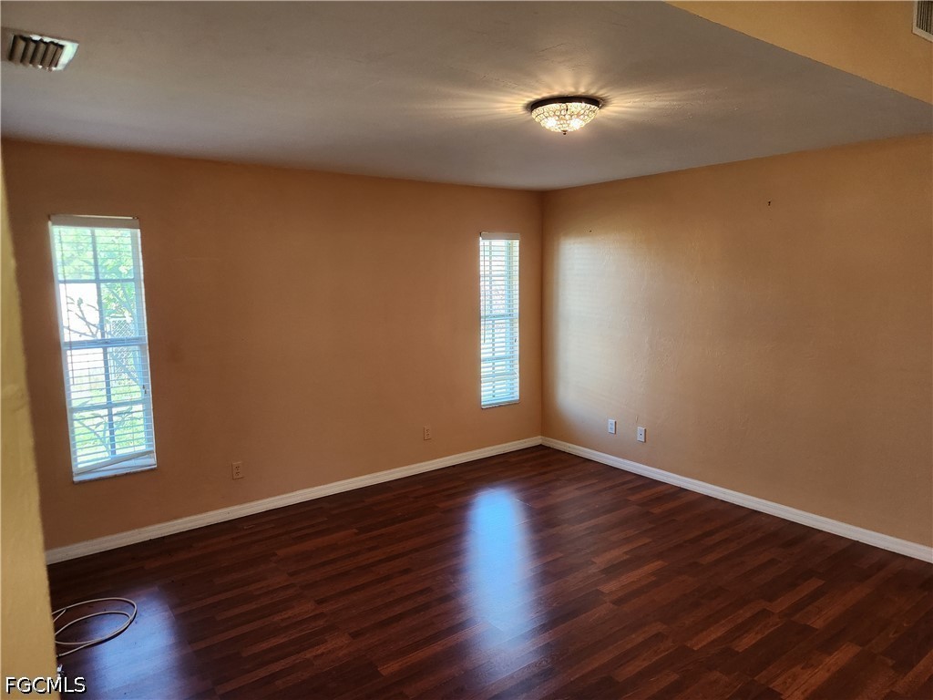 132 Dania Circle Lehigh Acres FL 33936 2026017731 image8