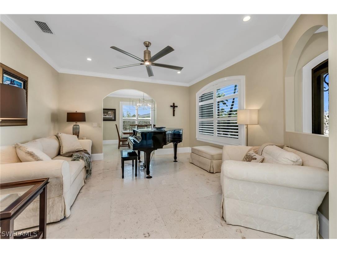 132 E Hilo Street Naples FL 34113 226005973 image17