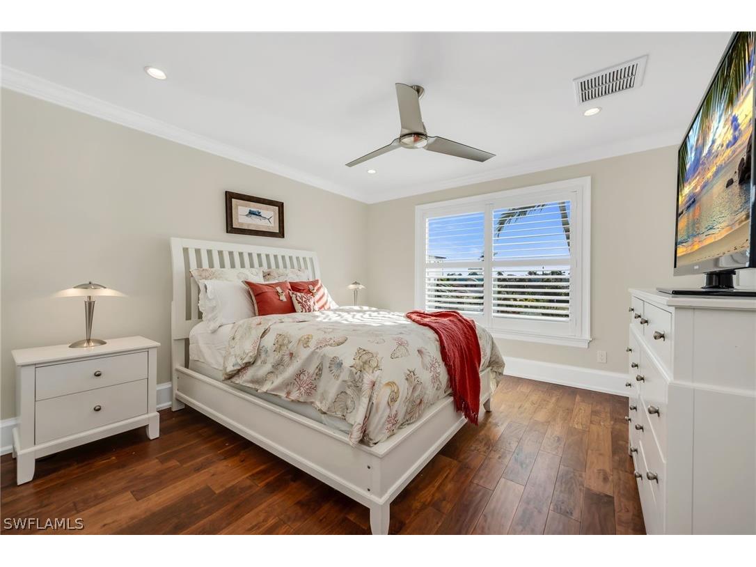 132 E Hilo Street Naples FL 34113 226005973 image23