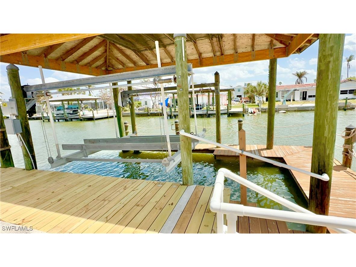 132 Egret Street Fort Myers Beach FL 33931 225077276 image7