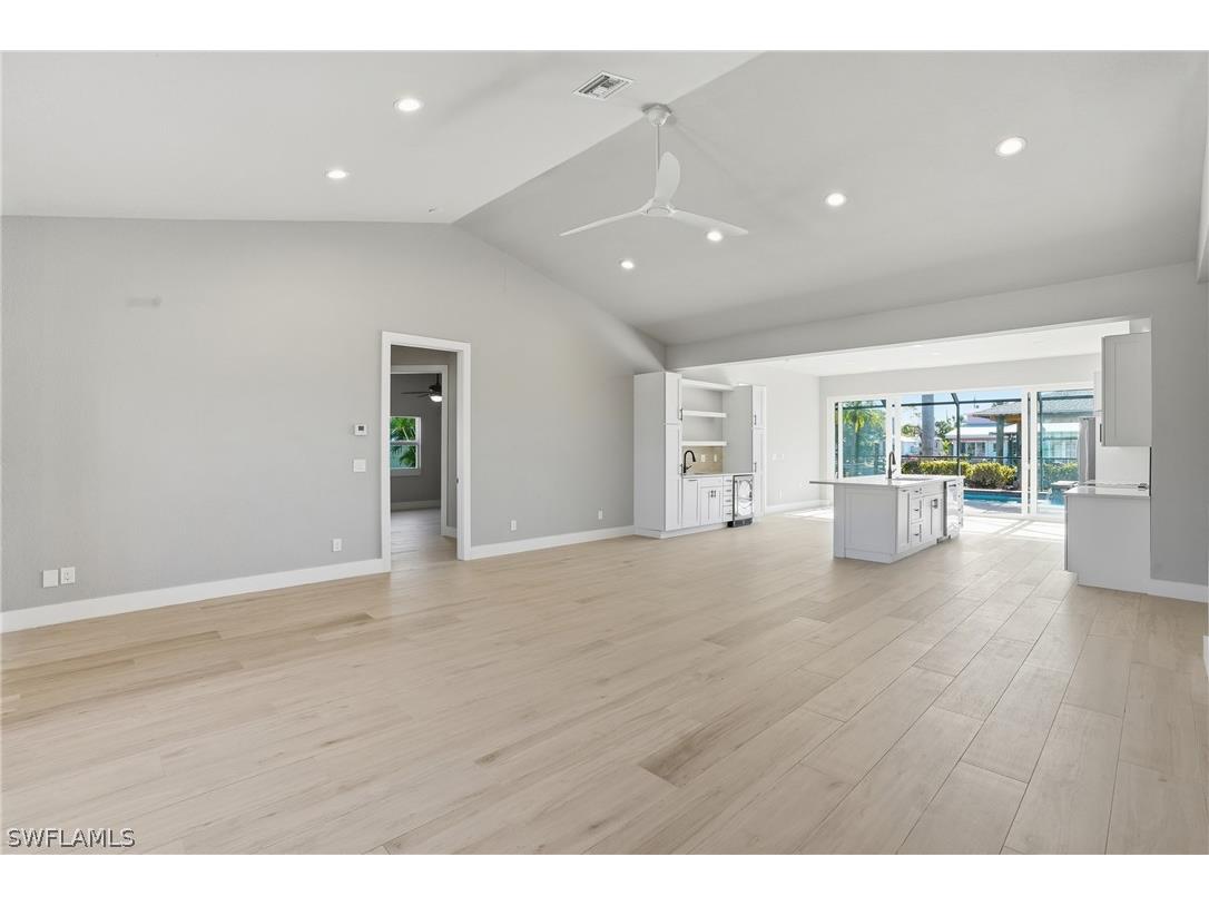 132 Egret Street Fort Myers Beach FL 33931 226005299 image6