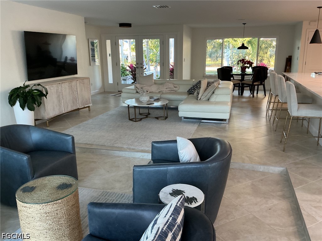 132 El Dorado Parkway W Cape Coral FL 33914 2026012274 image13
